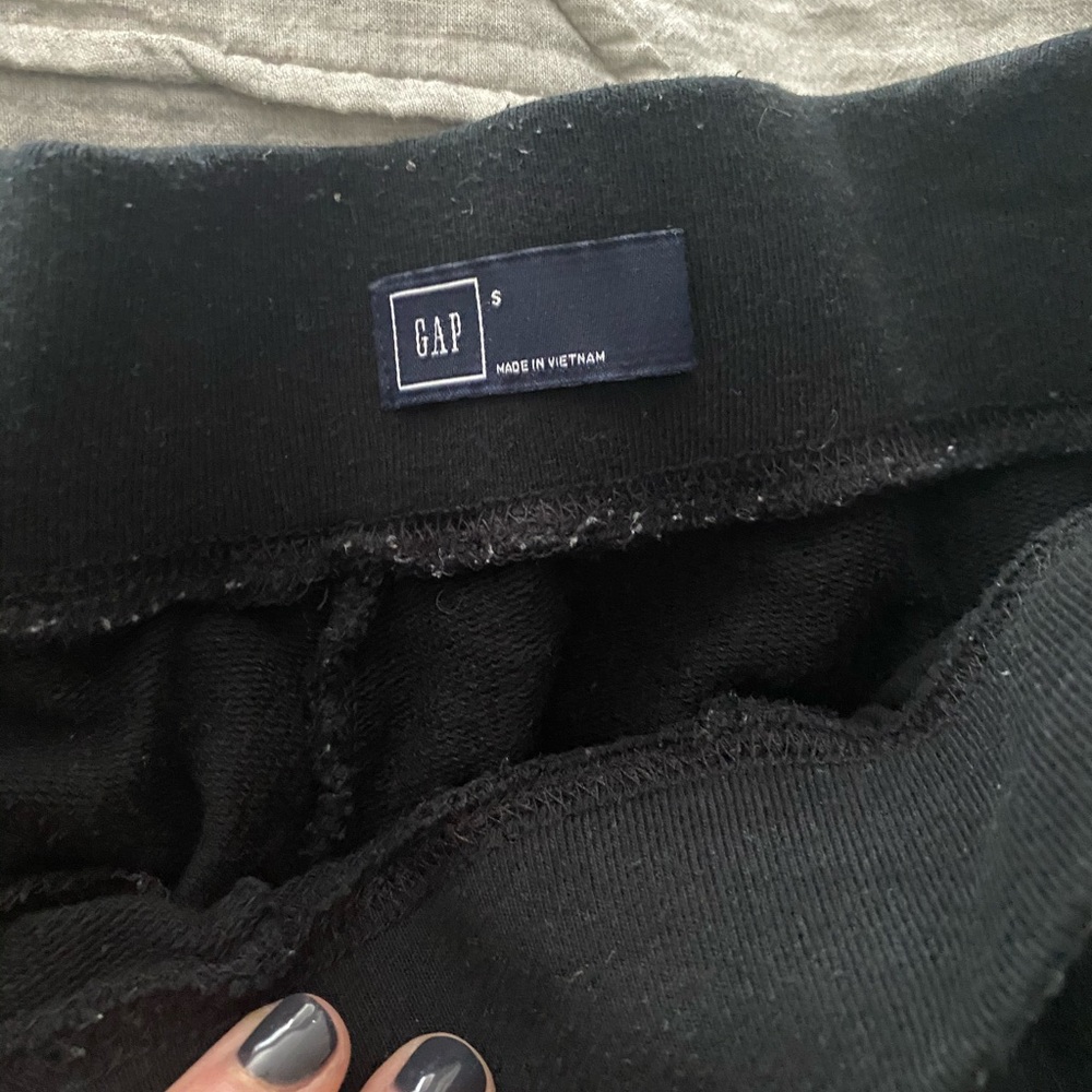 Gap Maternity Black joggers